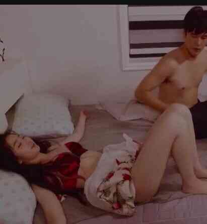 女职员职场妄想海报剧照