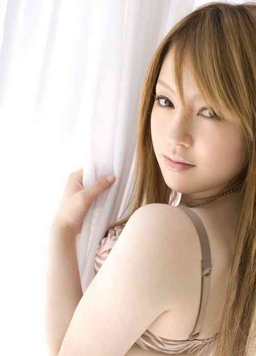 年幼的夫人海报剧照