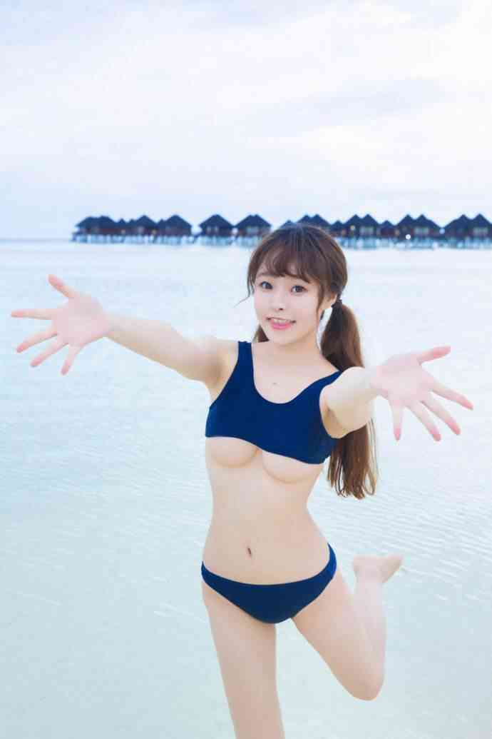 爱劳情侣海报剧照