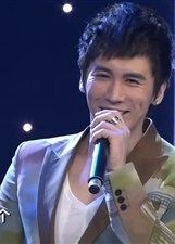 小心00后2013海报剧照